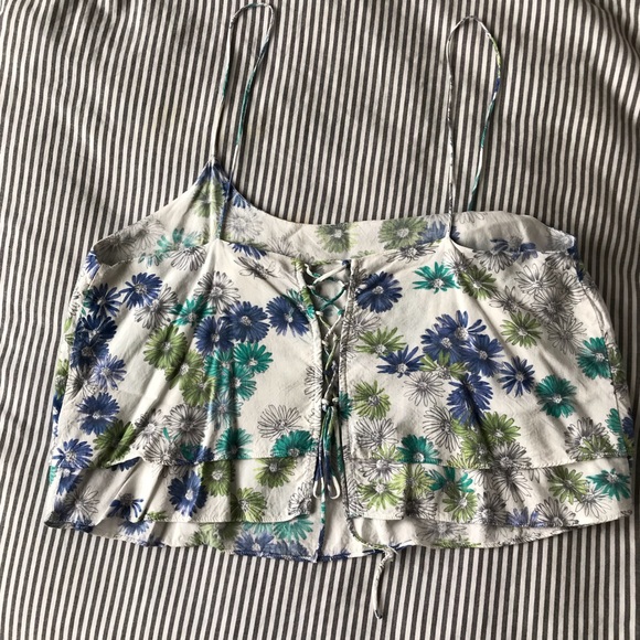 Forever 21 crop floral tank with tie back - XL - Picture 6 of 7